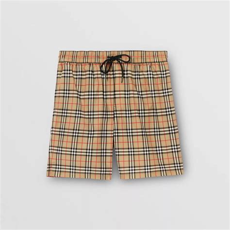 pantaloncini burberry uomo|Saldi Pantaloni Burberry da Uomo: 300++ Prodotti .